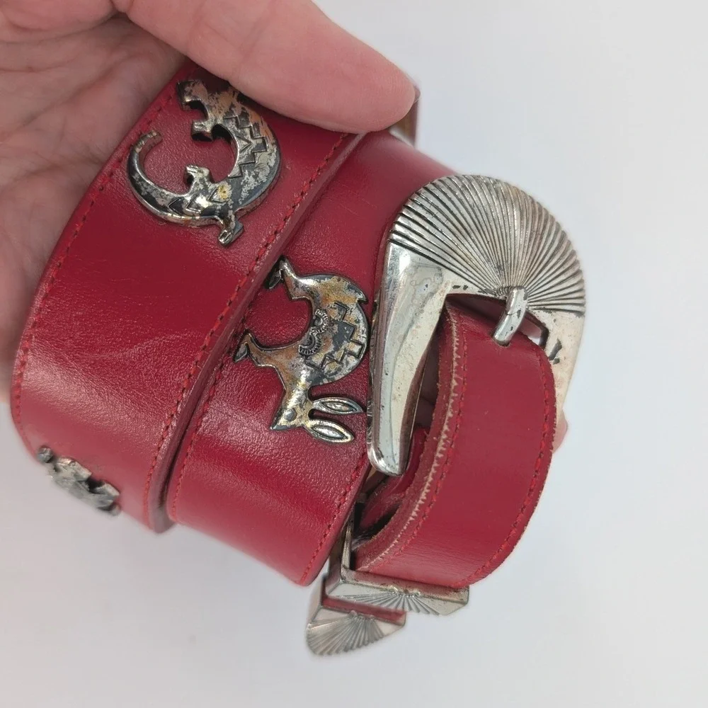 Silver Creek Collection Western Belt Womens 28 Red Leather Animal Motifs USA